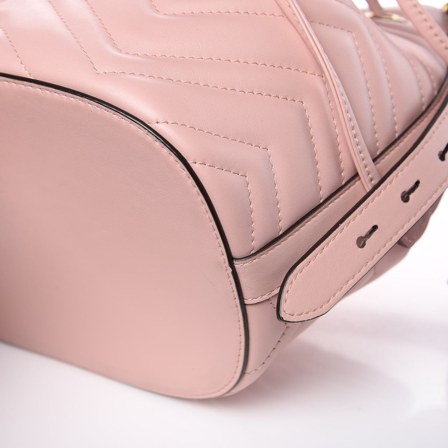 Calfskin Matelasse Sylvie Web GG Marmont Bucket Bag Perfect Pink