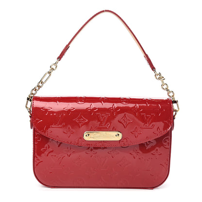 Louis Vuitton Vernis Rodeo Drive Pomme D'Amour 1 of 8