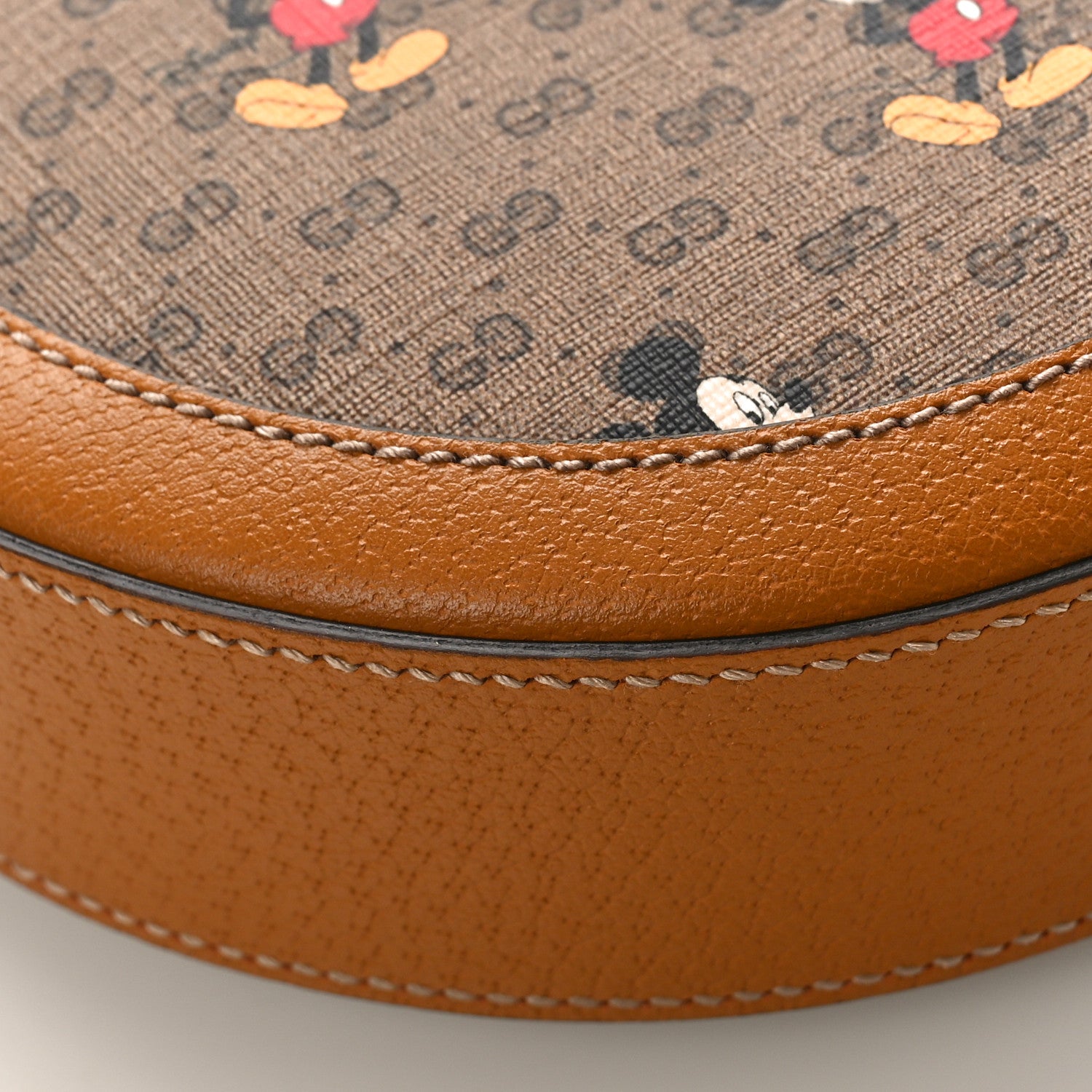 Gucci X DISNEY Mini Vintage GG Supreme Monogram Mickey Mouse Round Shoulder Bag Beige Vintage Sun Oil 7 of 8