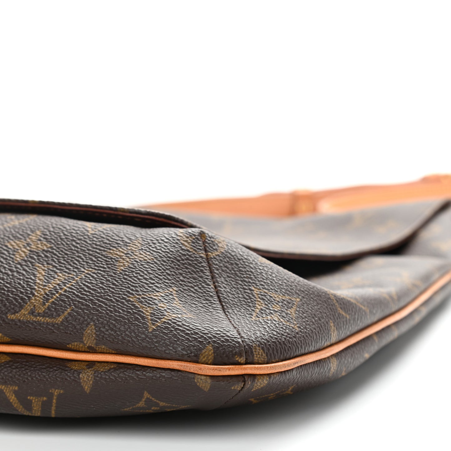 Monogram Musette GM