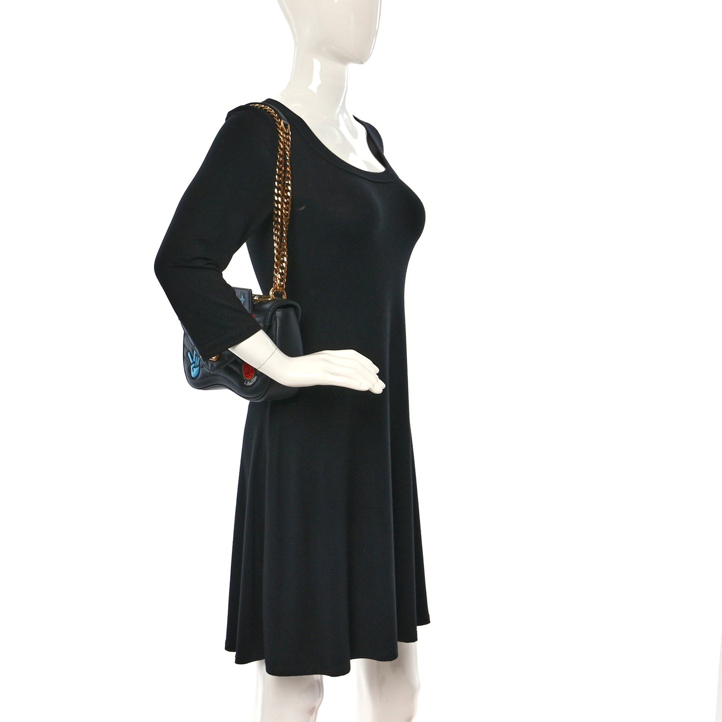 Calfskin Embroidered New Wave Chain MM Black
