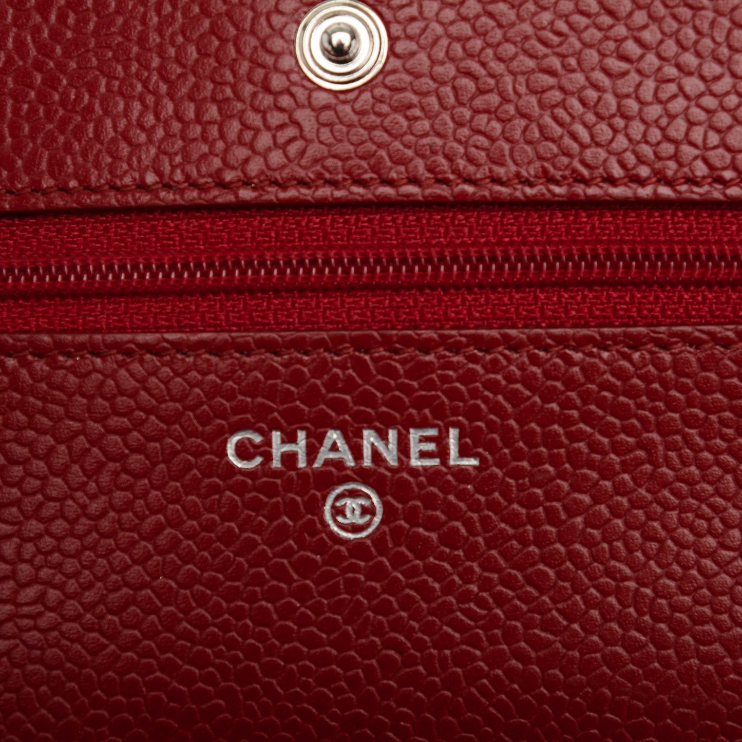 Caviar Quilted Wallet On Chain WOC Red