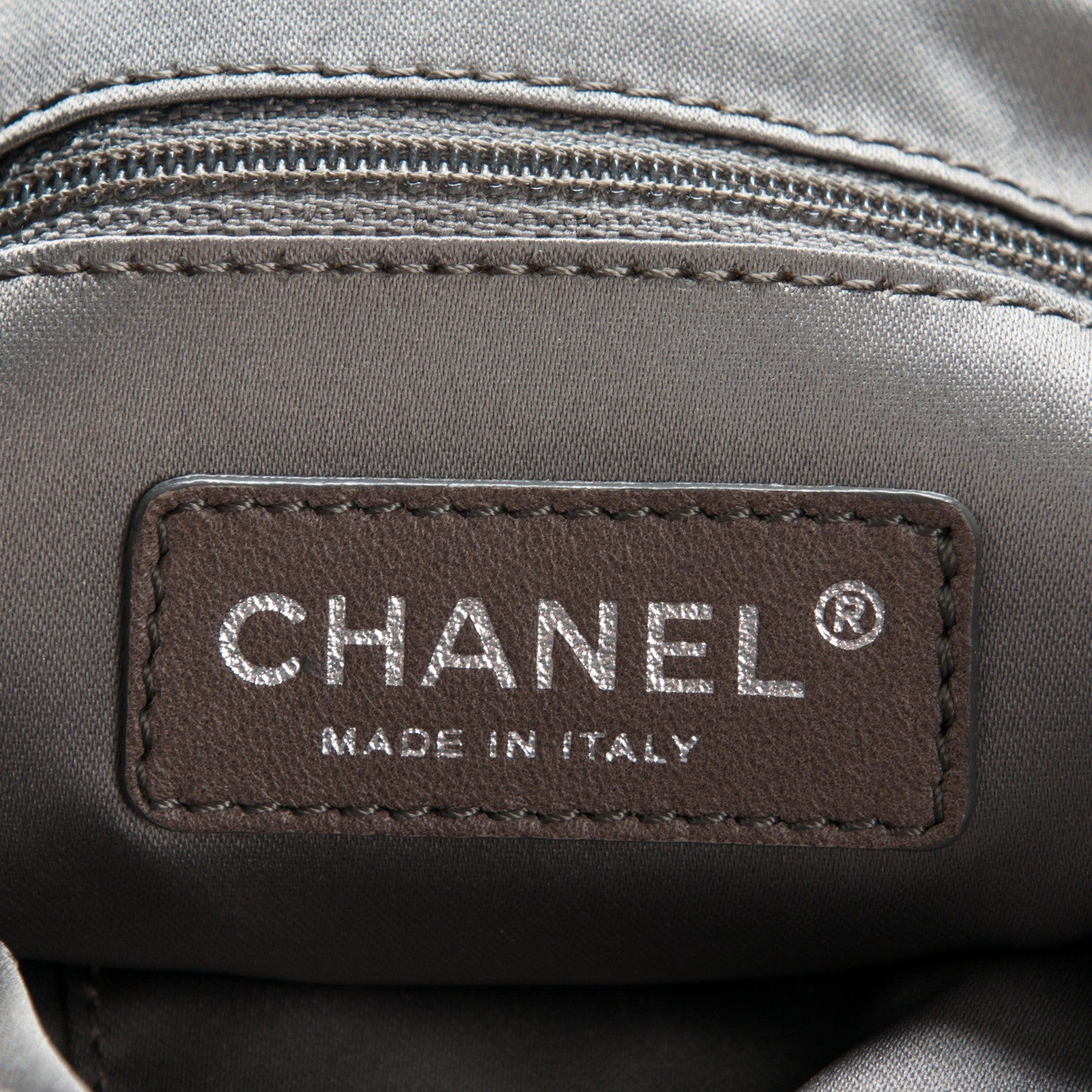 Chanel Vinyl Graphic Edge Tote Black 6 of 7