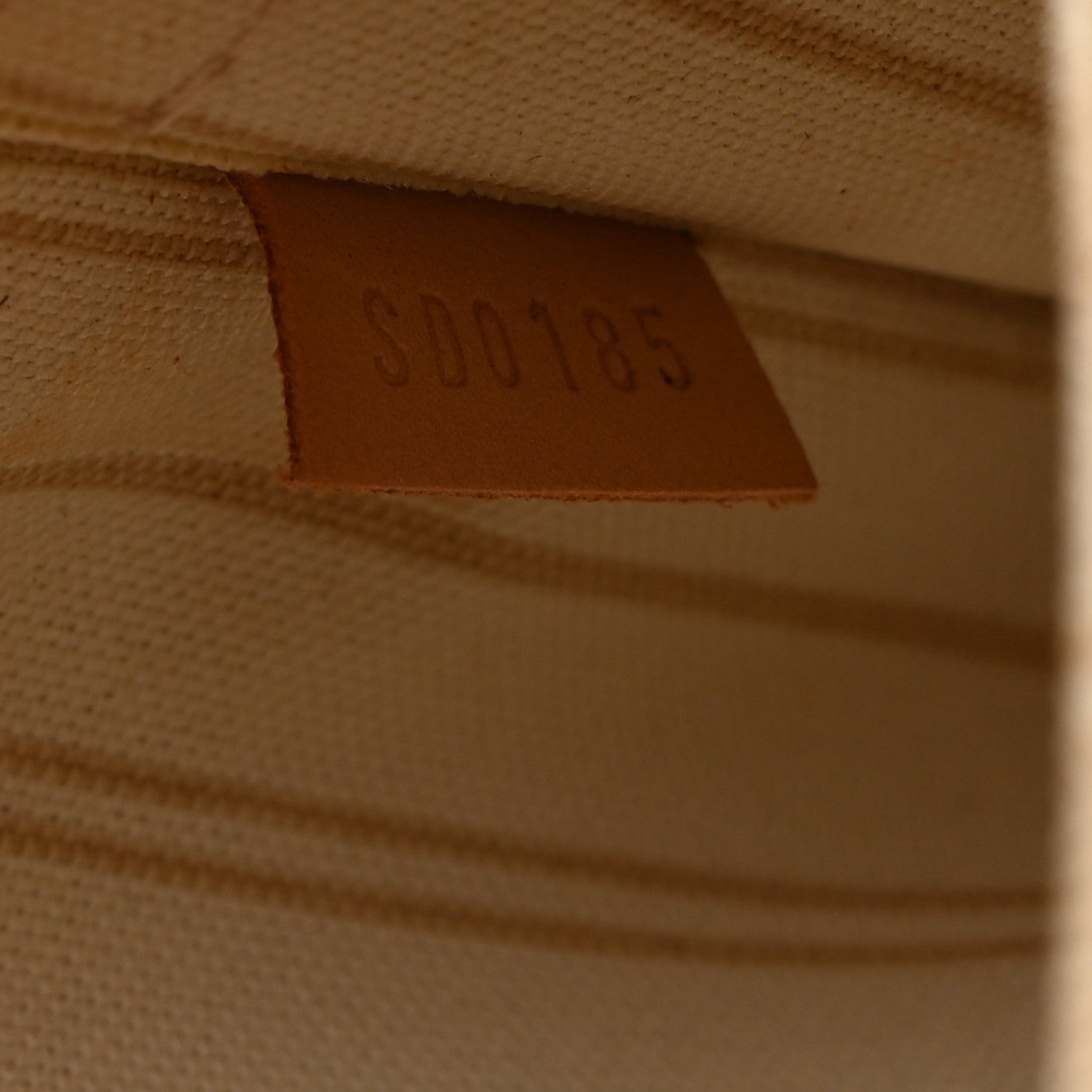 Louis Vuitton Damier Azur Neverfull MM GM Pochette 7 of 14