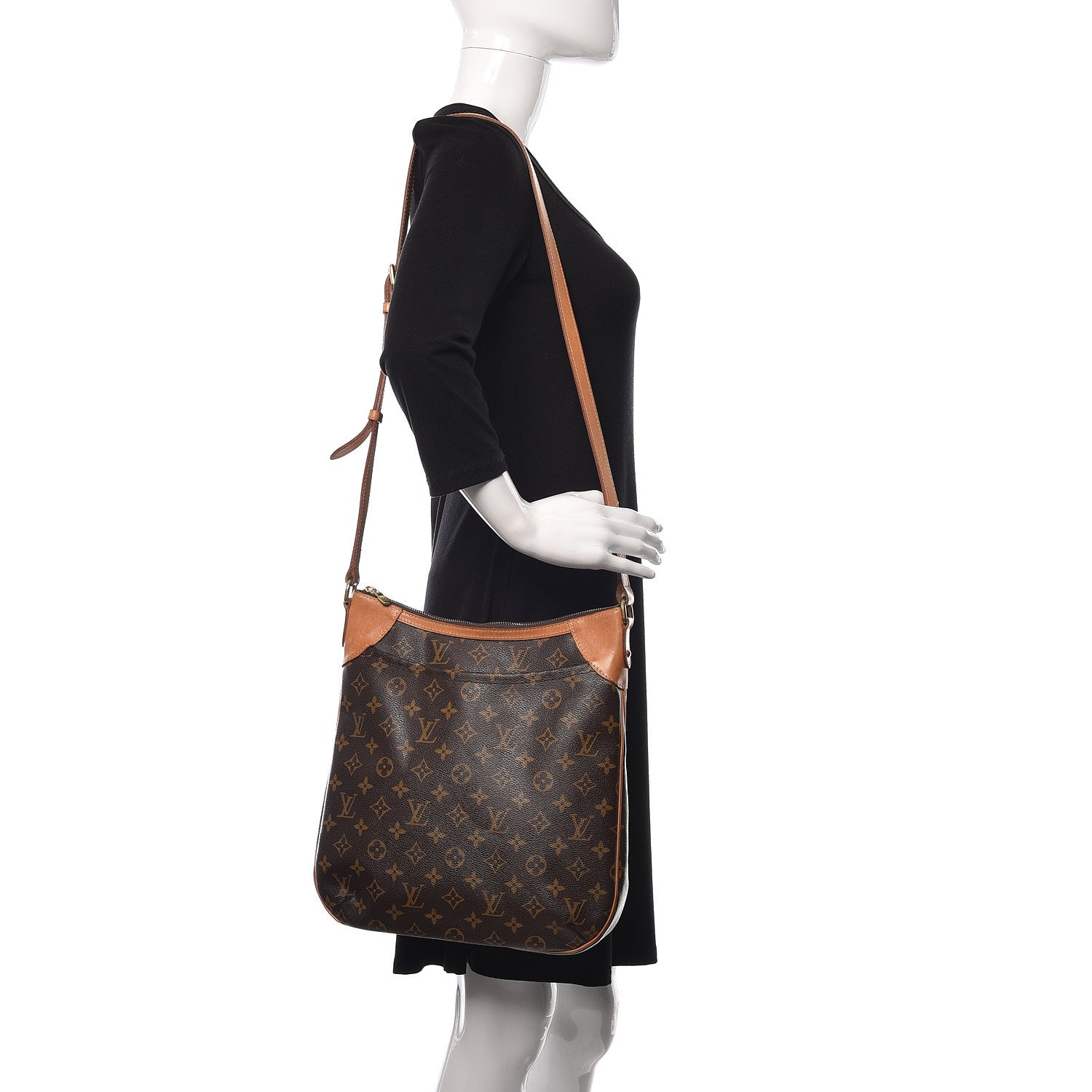 Louis Vuitton Monogram Odeon MM 3 of 17