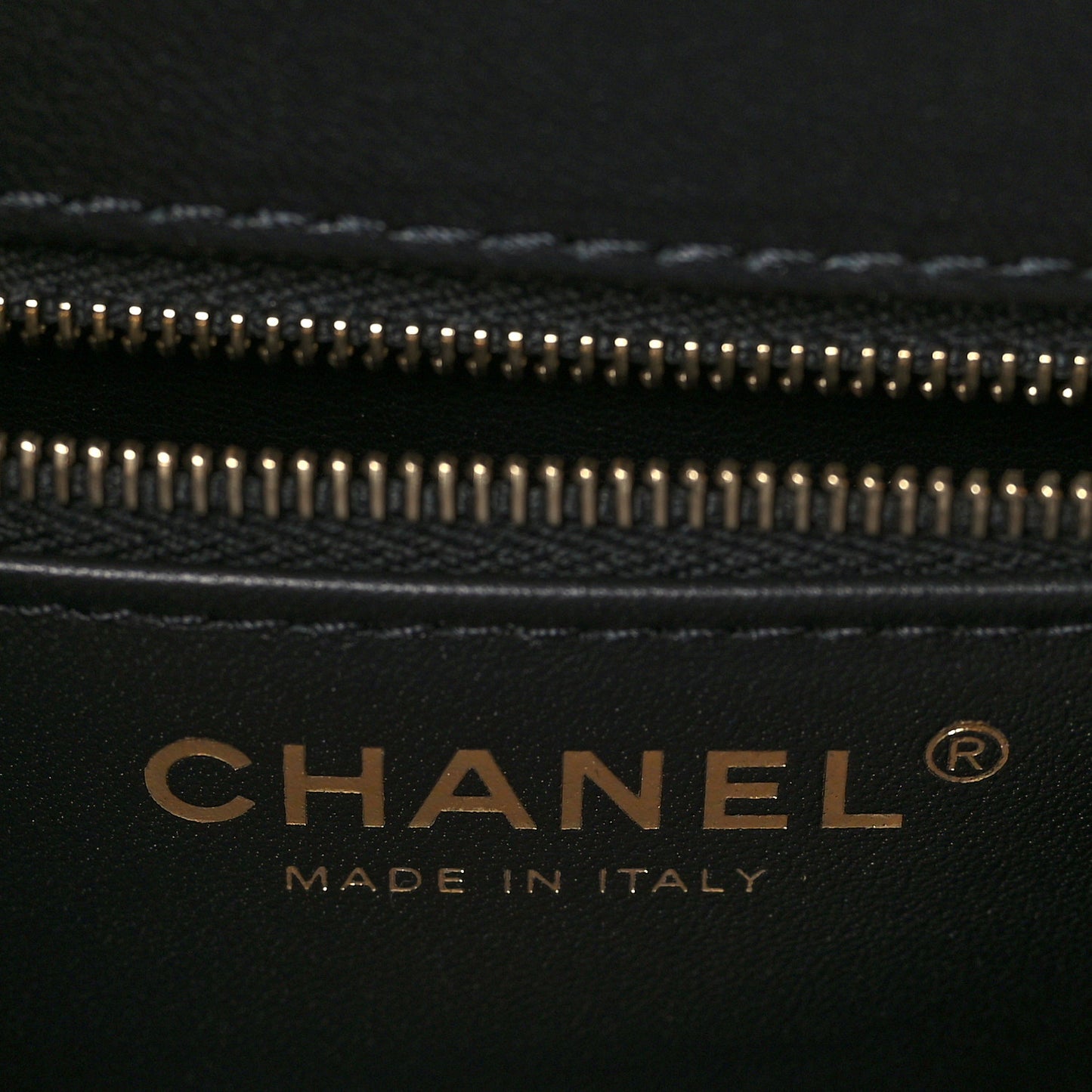 Lambskin Quilted Medium Trendy Chain CC Flap Dual Handle Bag Black