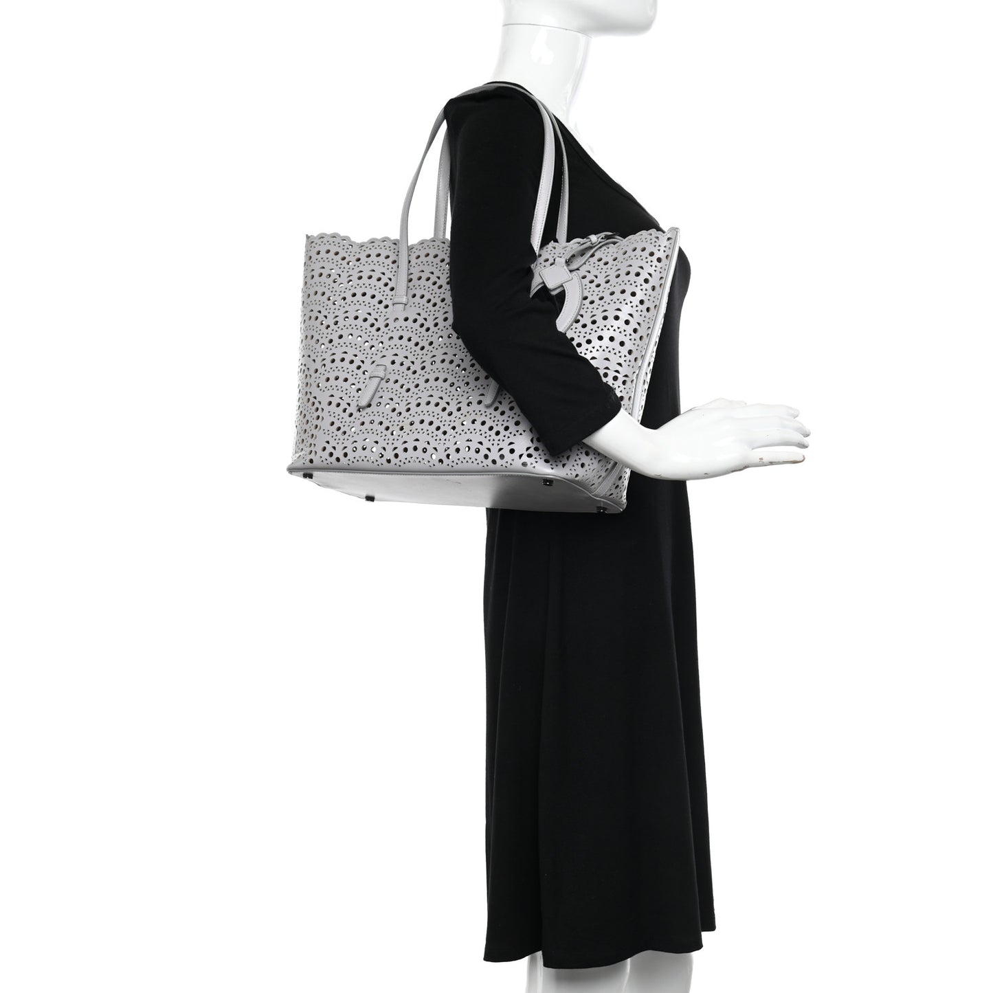 Lux Calfskin Vienne Wave Mina 32 Bag Perle
