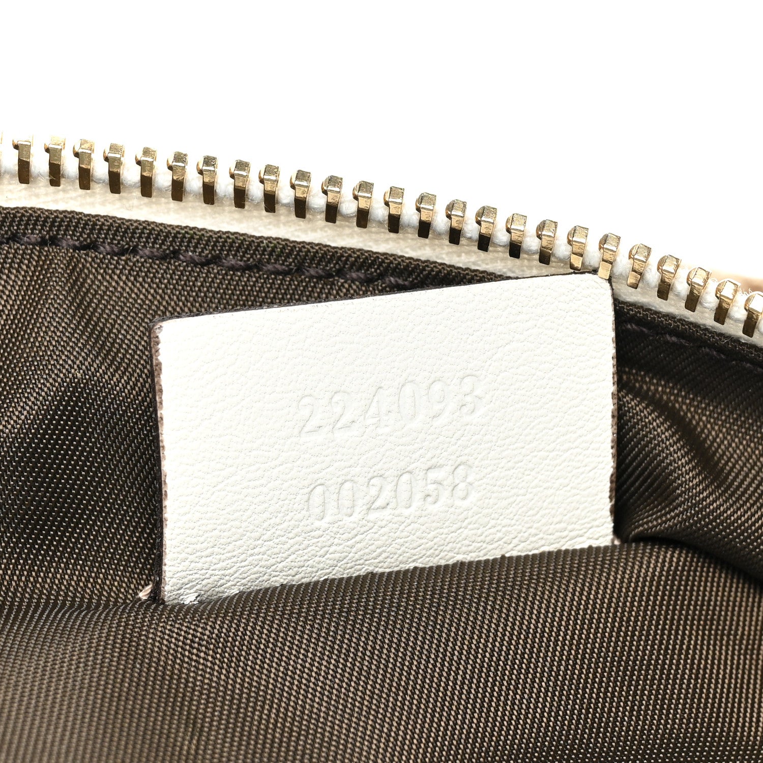 Gucci Monogram Pochette White 6 of 8