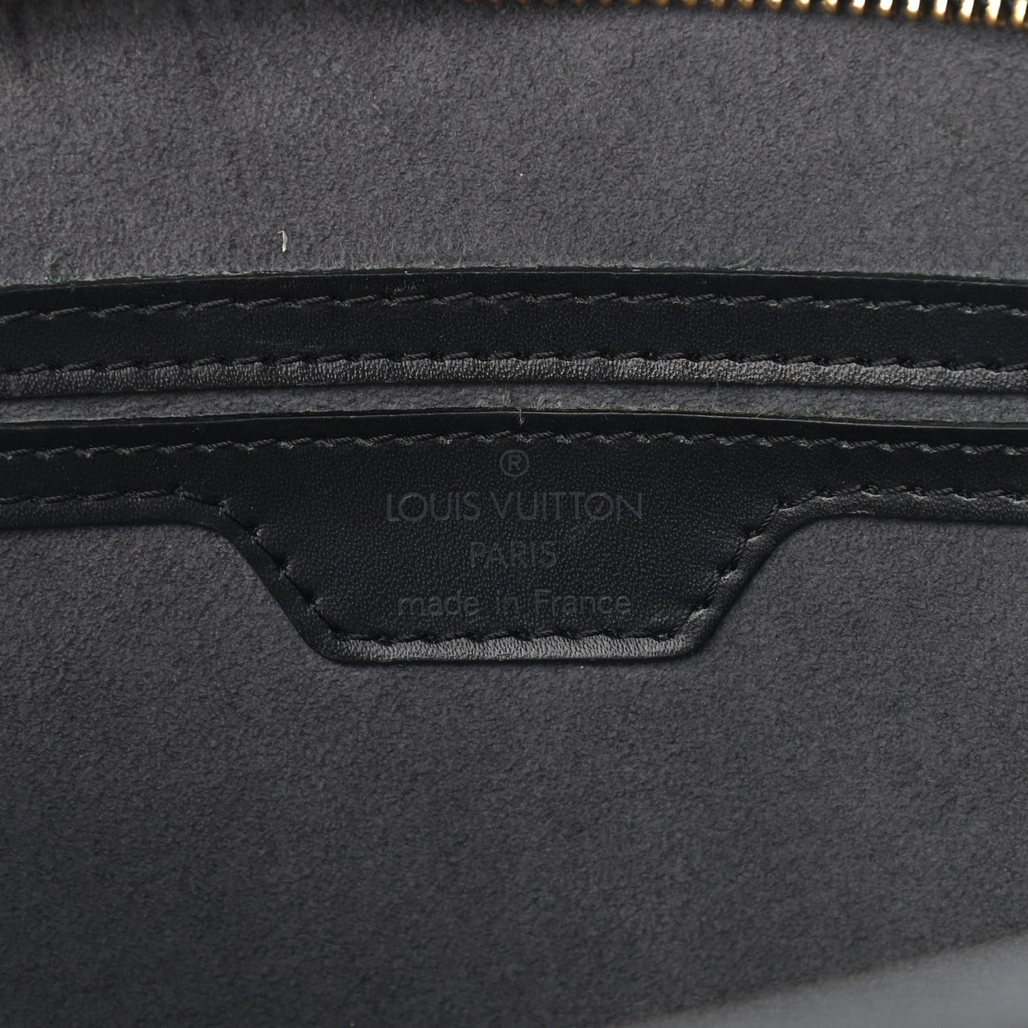 Epi Saint Jacques PM Long Straps Black