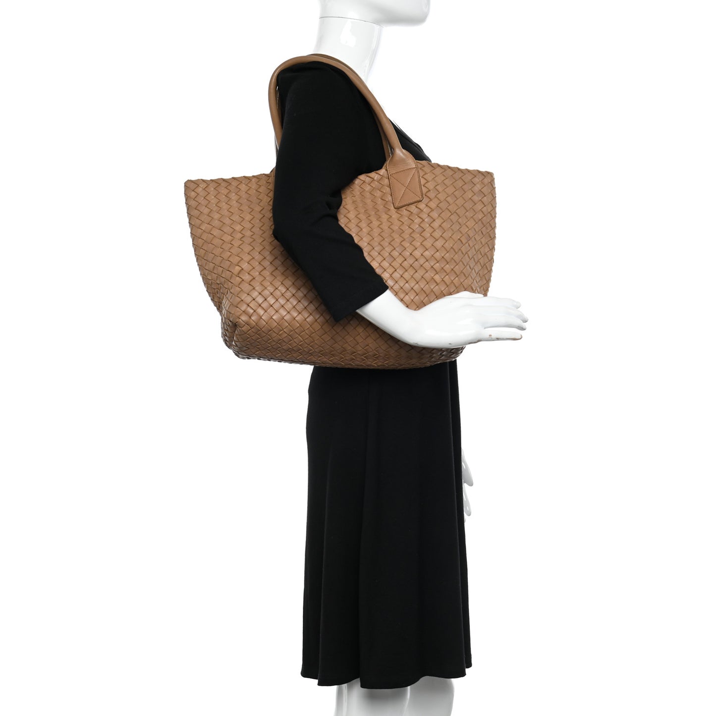 Nappa Intrecciato Mini Cabat Noce