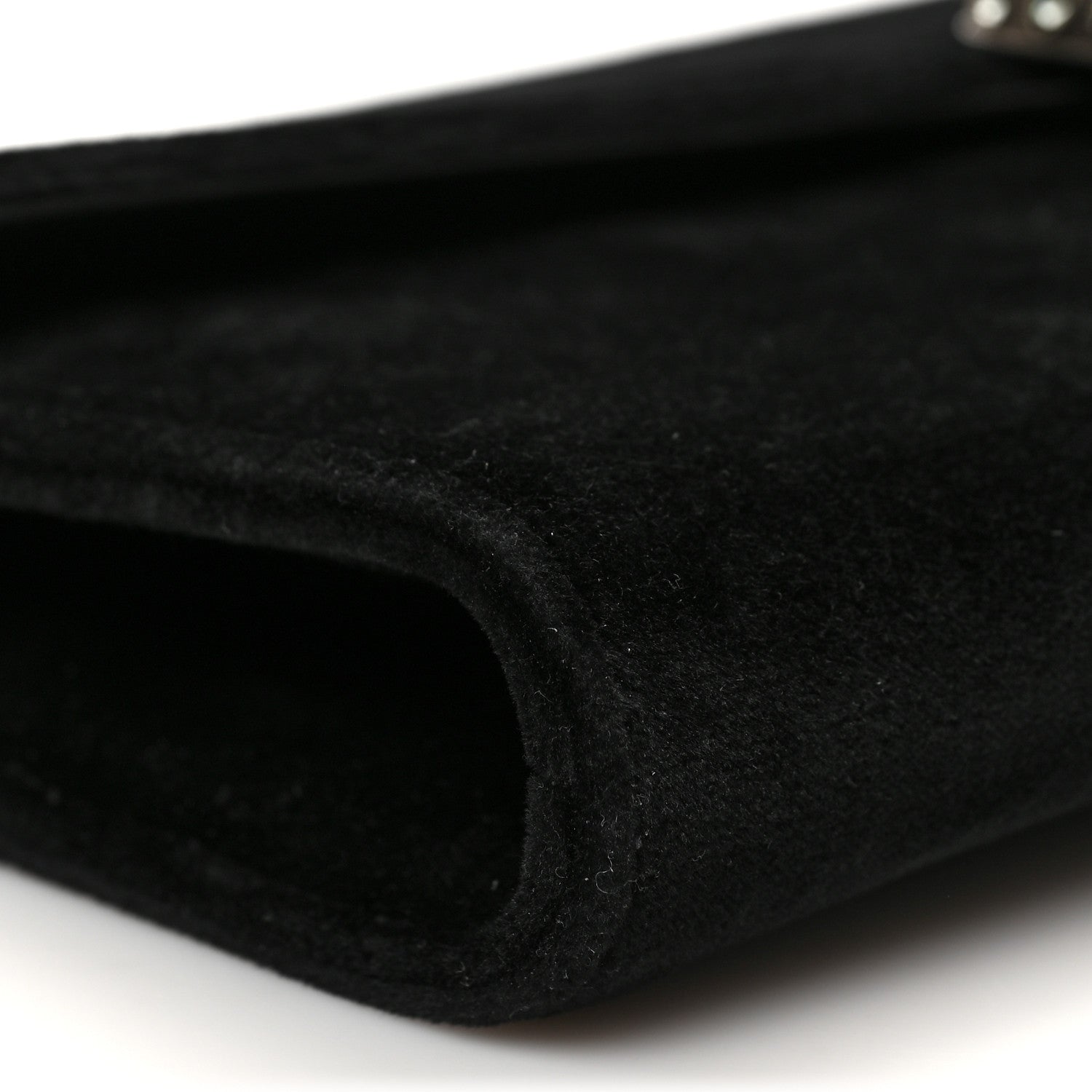 Gucci Velvet Dionysus Clutch Black 8 of 9