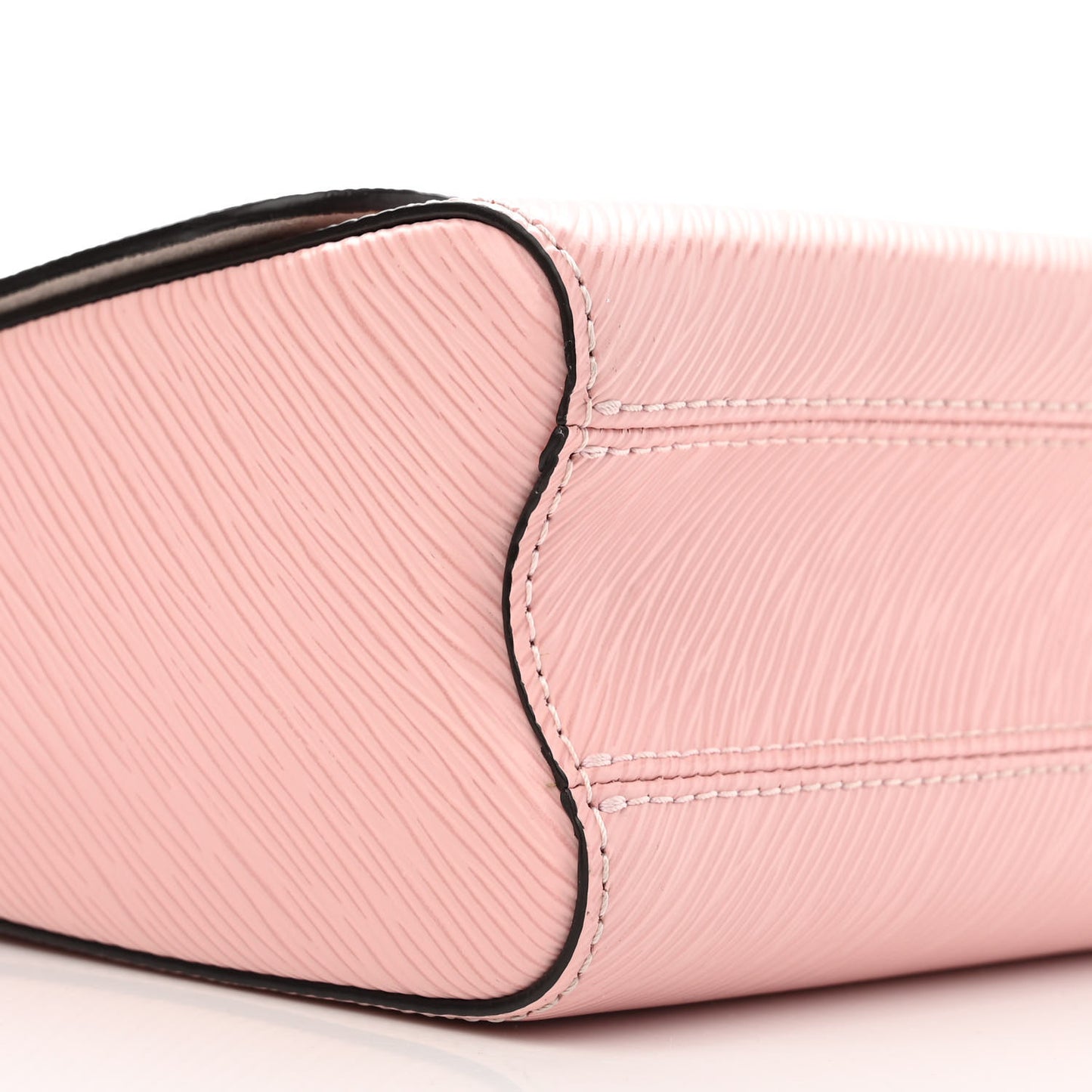 Epi Couture’s Flower Twist Shoulder Bag MM Rose Ballerine