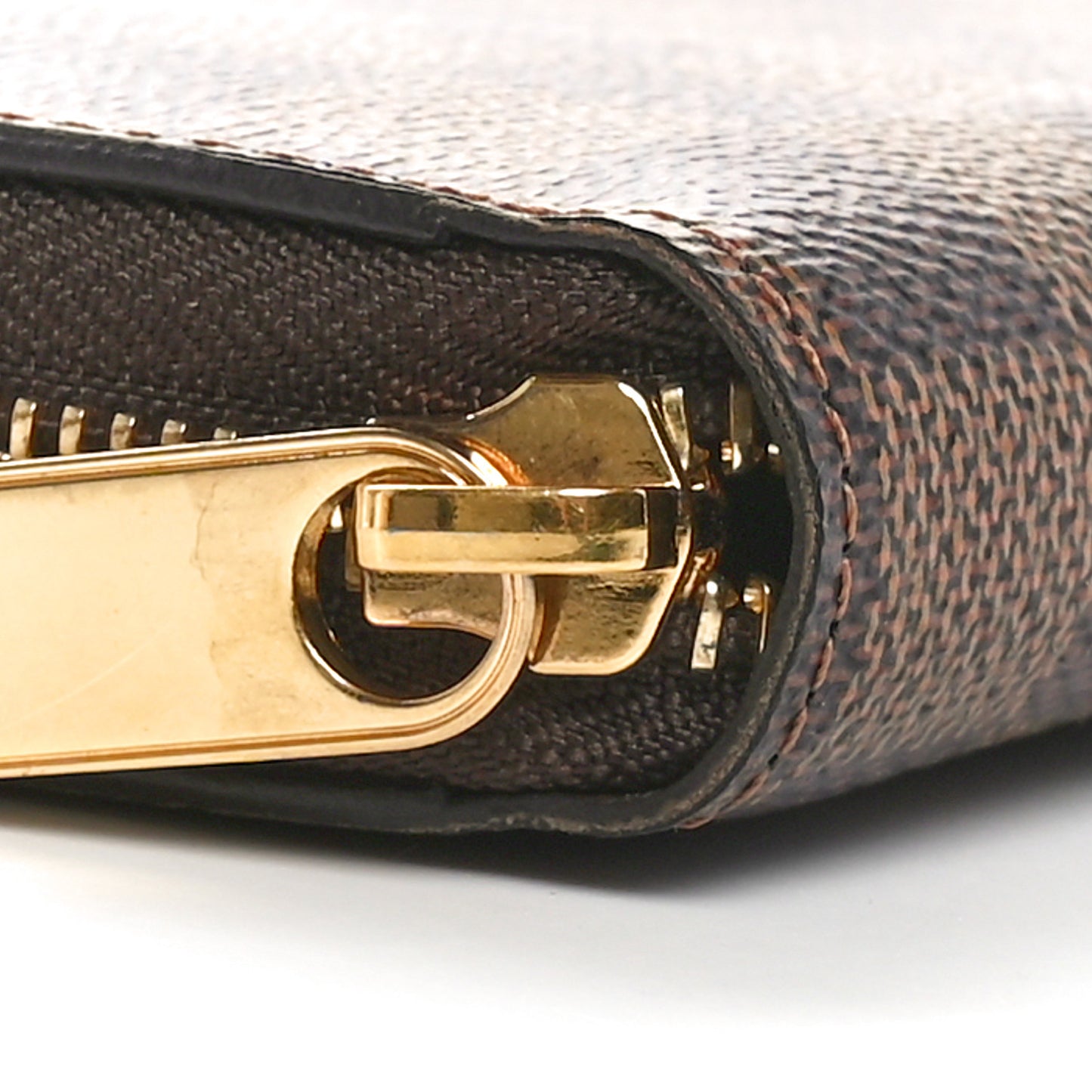 Damier Ebene Zippy Wallet