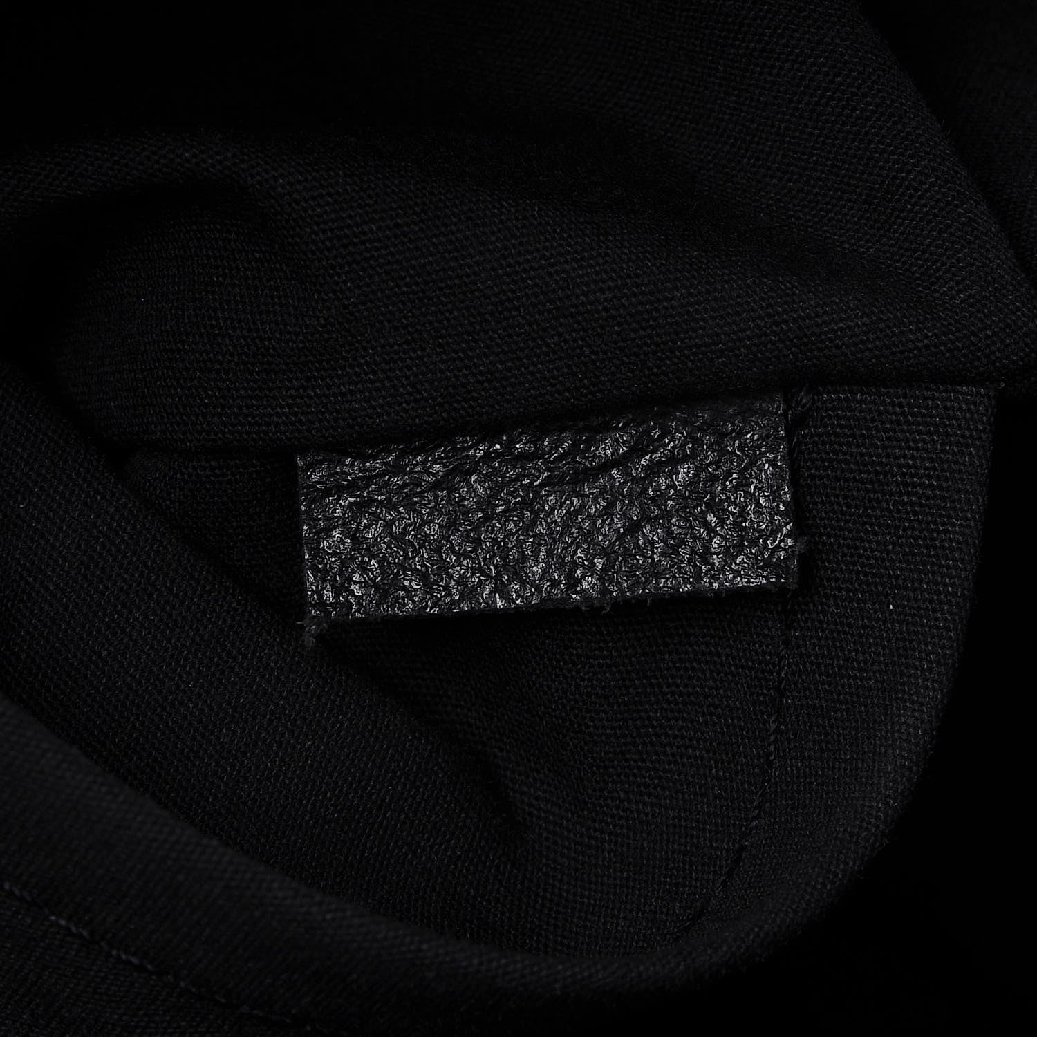 Louis Vuitton Epi Speedy 30 Black 7 of 7