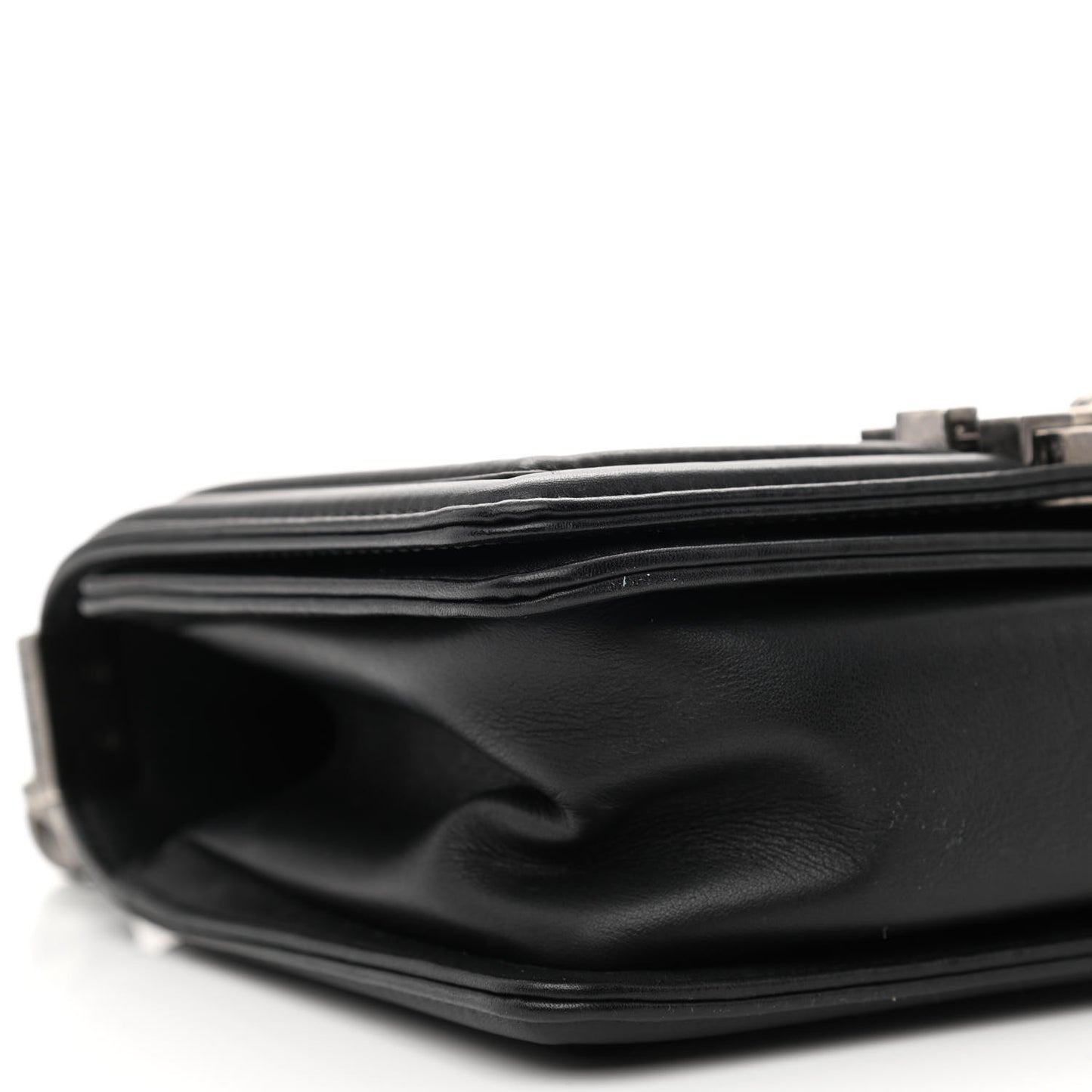 Lambskin Pleated Small Boy Flap Black
