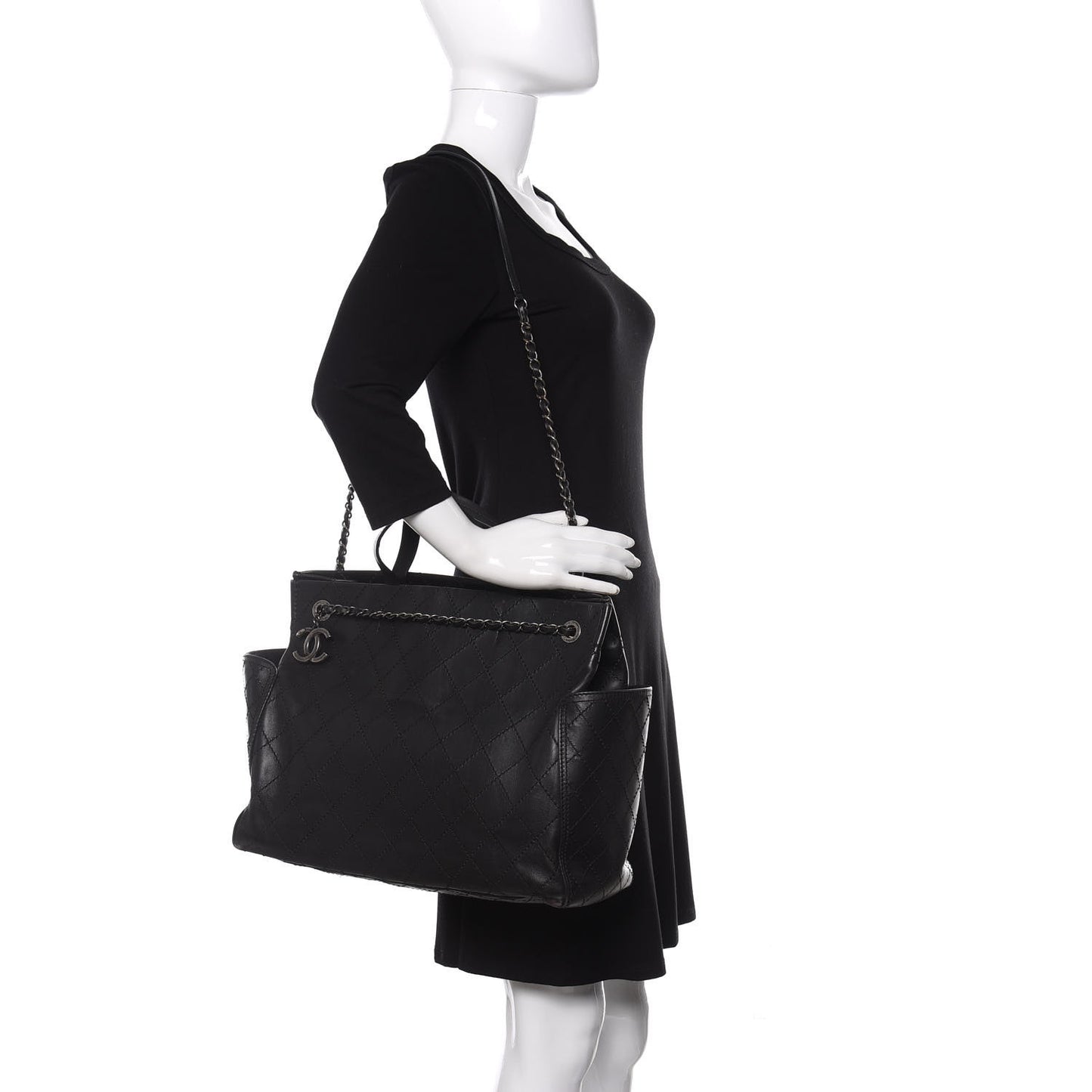 Calfskin CC Pocket Tote Black