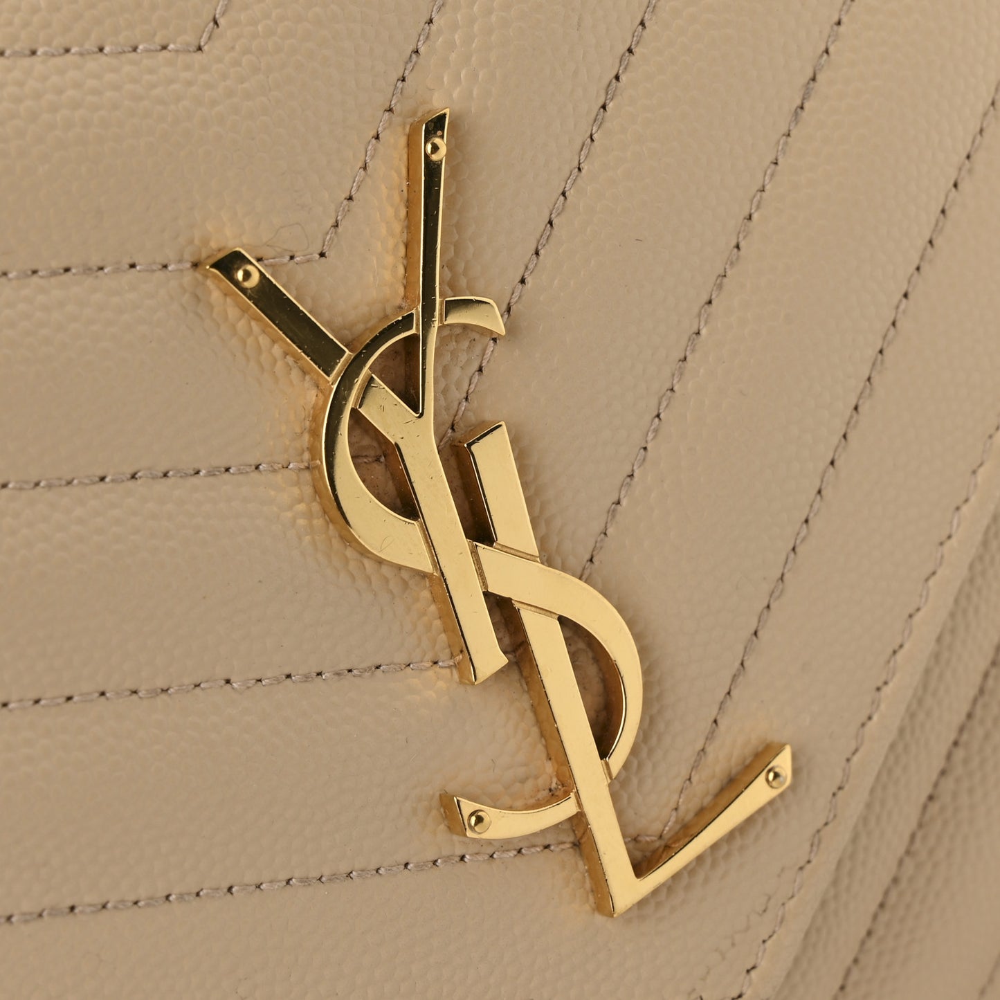Grain De Poudre Matelasse Chevron Monogram Chain Wallet Nude Powder