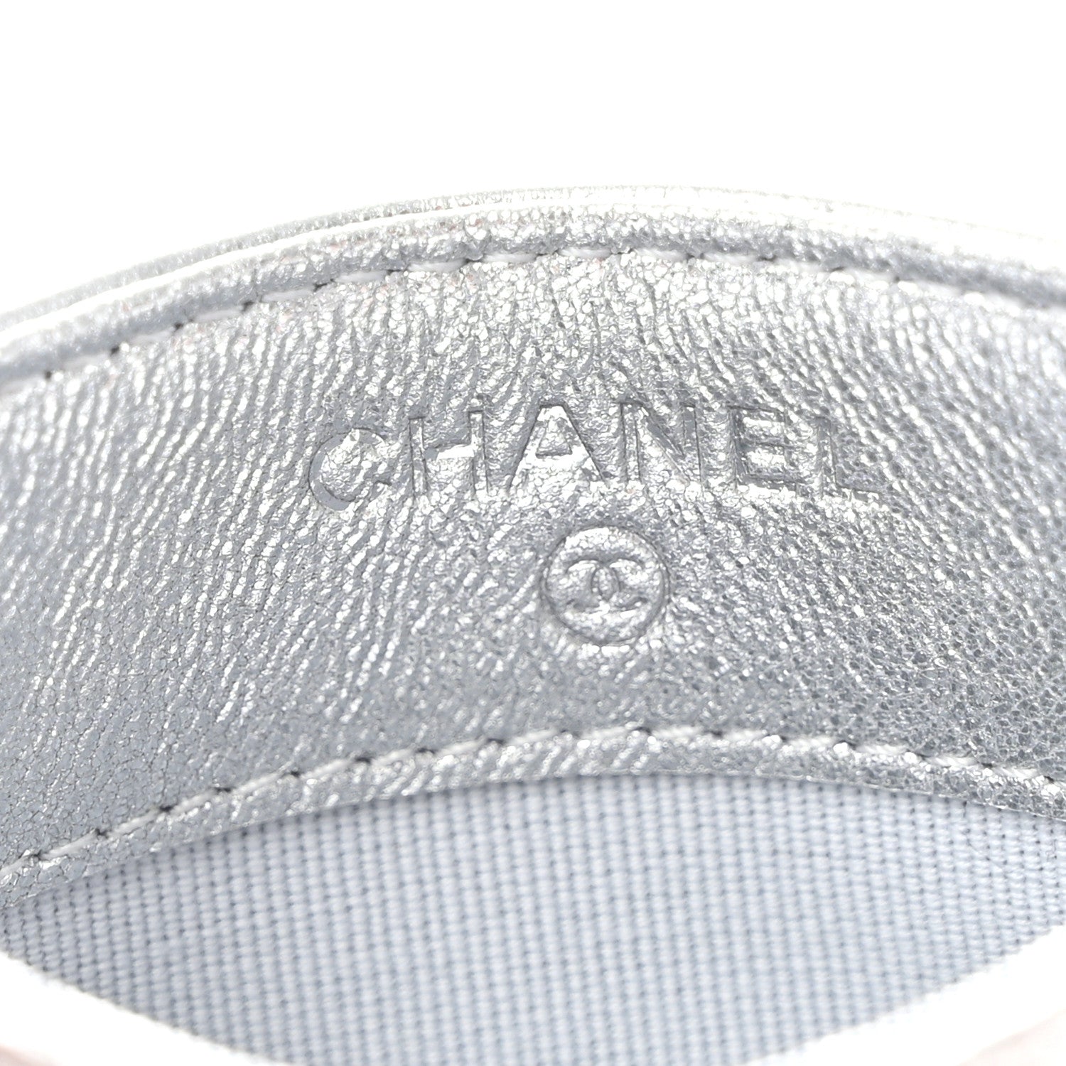 Chanel Metallic Lambskin Quilted CC Card Holder Silver 6 of 10