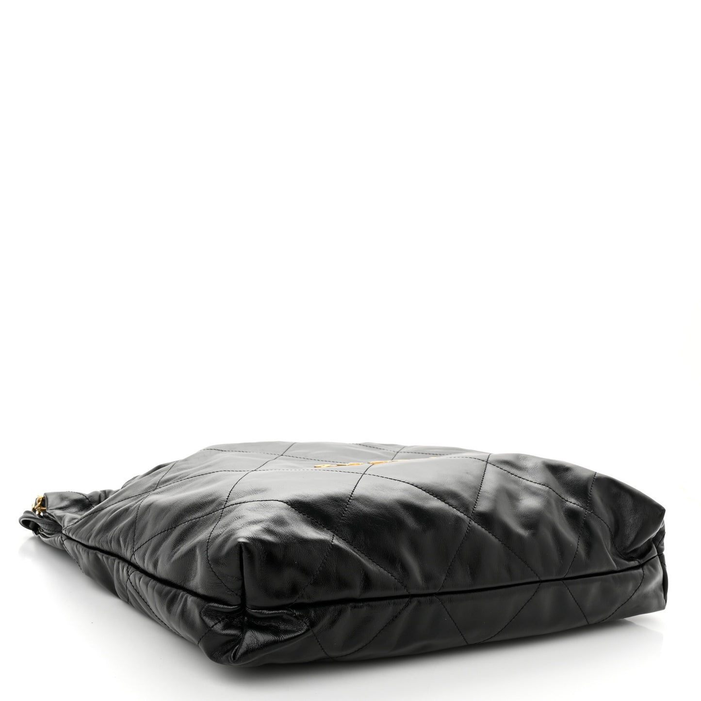 Shiny Calfskin Quilted Chanel 22 Black