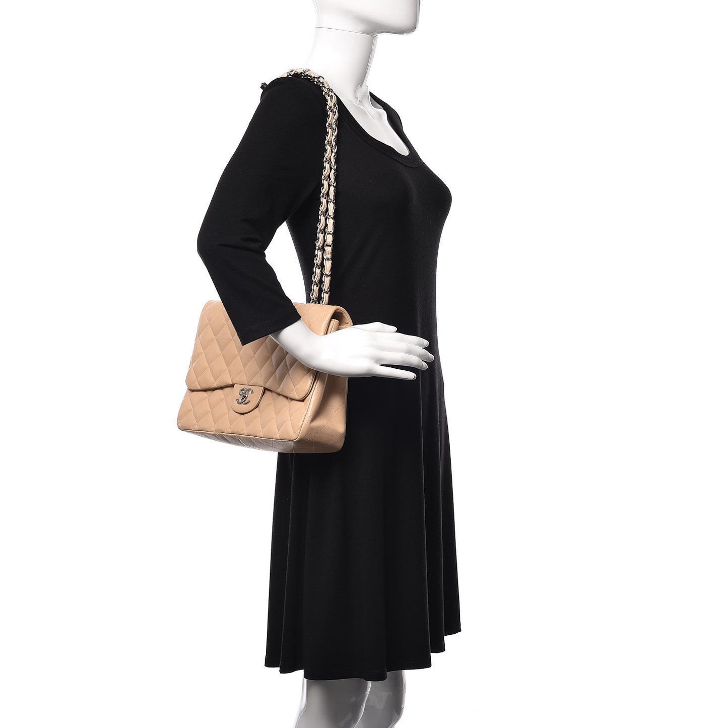 Lambskin Quilted Jumbo Single Flap Beige Clair