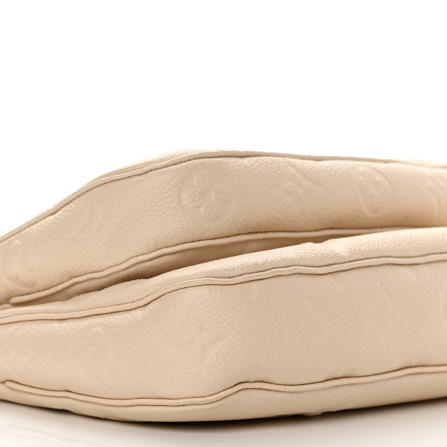 Empreinte Monogram Giant Multi Pochette Accessories Cream
