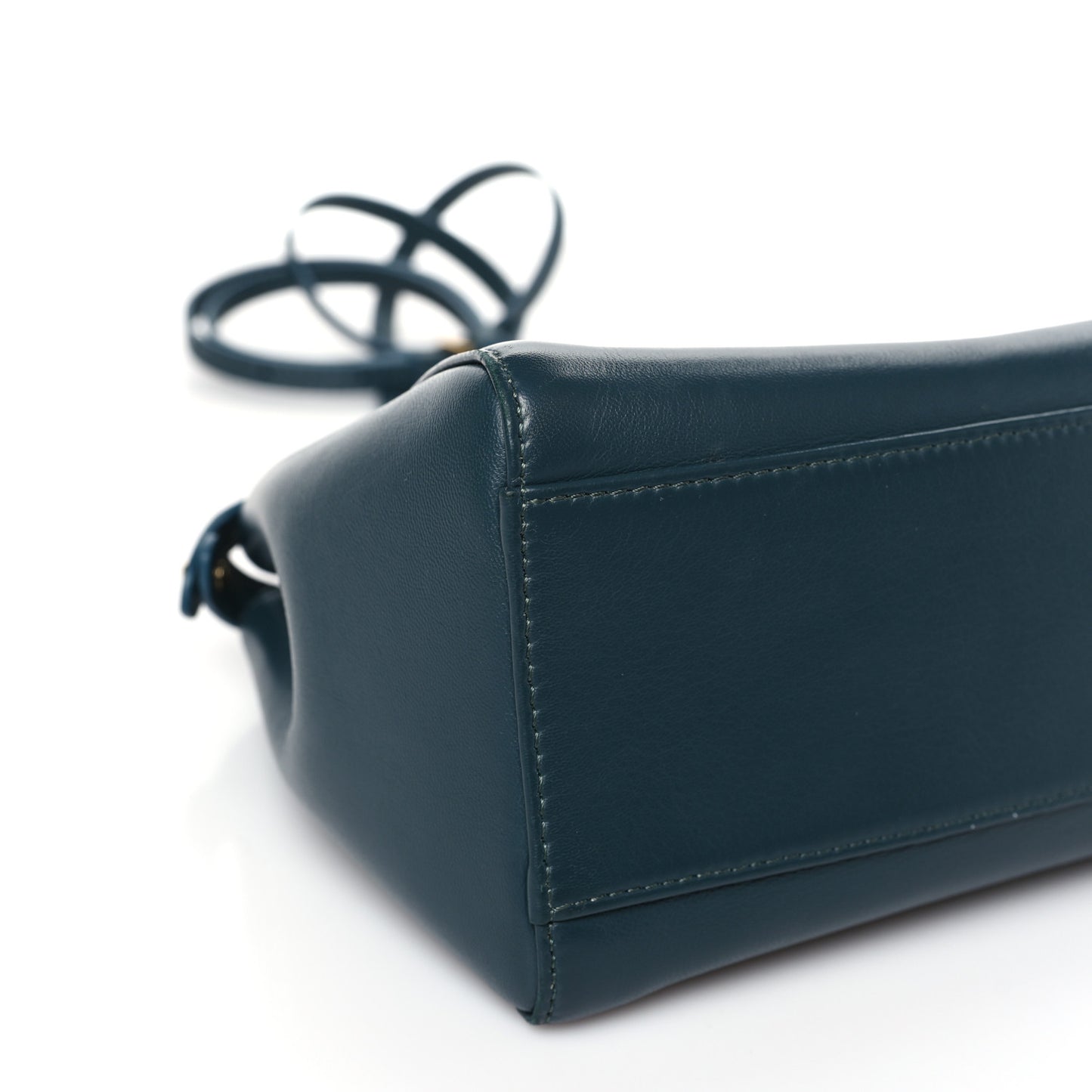 Nappa Mini Peekaboo Iconic Satchel Amazzonia