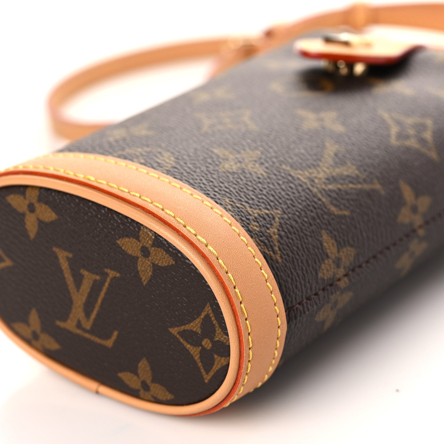 Louis Vuitton Monogram Fold Me Pouch 8 of 9