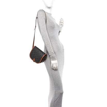Celine Triomphe Canvas Medium Folco Bag Tan 2 of 9