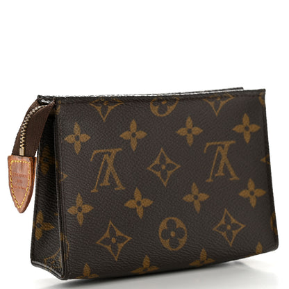 Louis Vuitton Monogram Toiletry Pouch 15 3 of 8