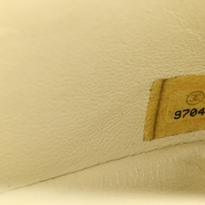 Chanel Caviar Quilted East West Flap White 7 of 16