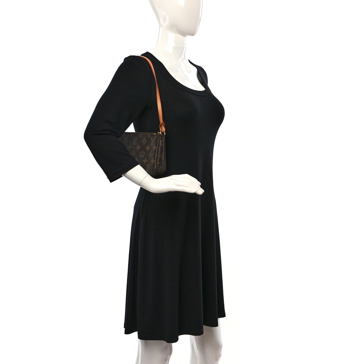 Louis Vuitton Monogram Pochette Accessories NM 2 of 8