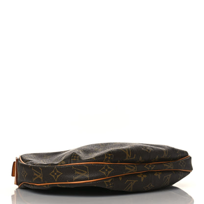 Louis Vuitton Monogram Croissant MM 4 of 9