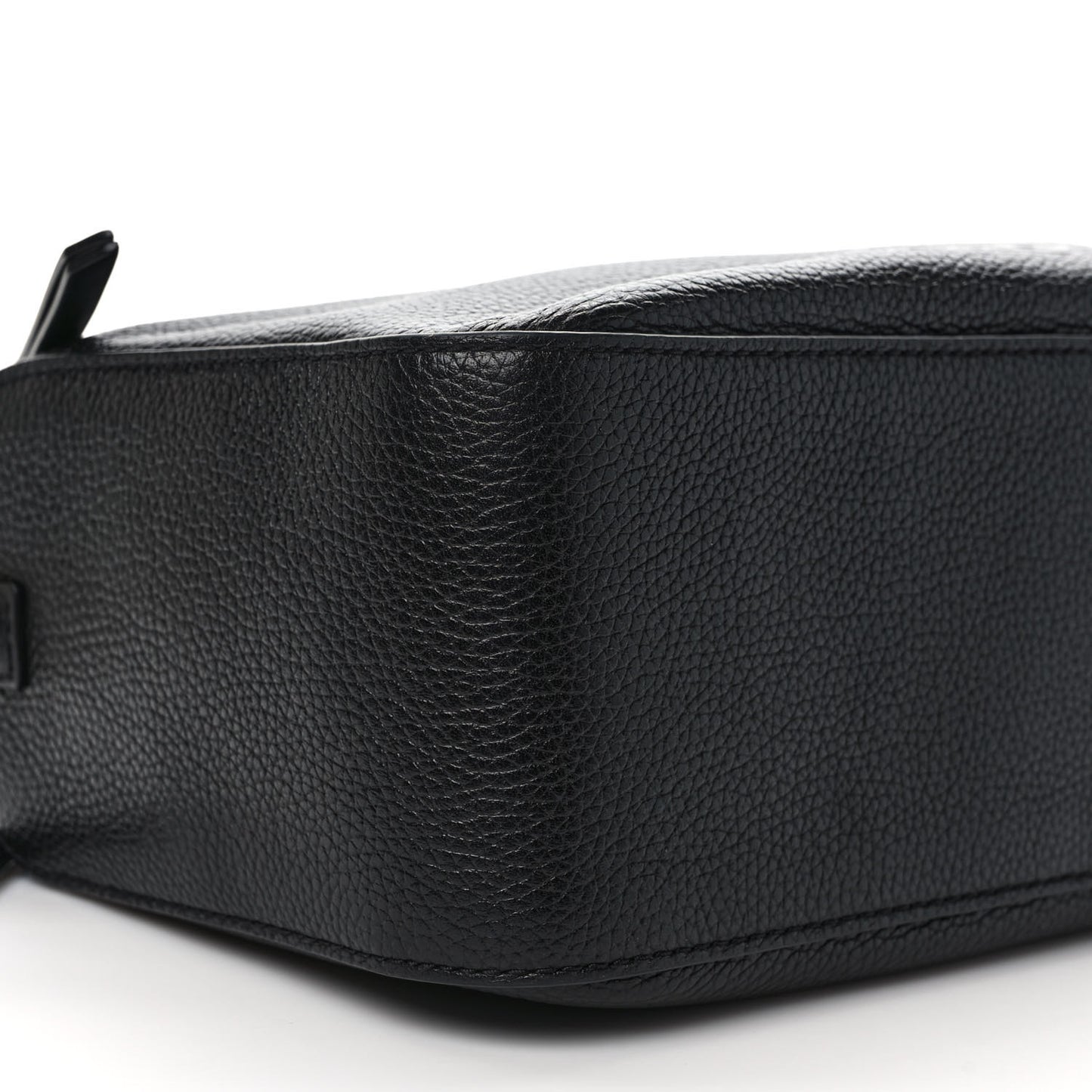 Calfskin Soft Box 23 Shoulder Bag Black
