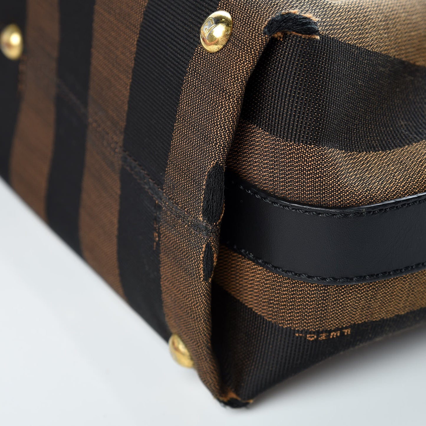 Pequin Cuoio Vegetale Shoulder Tote Tobacco Black Cuoio