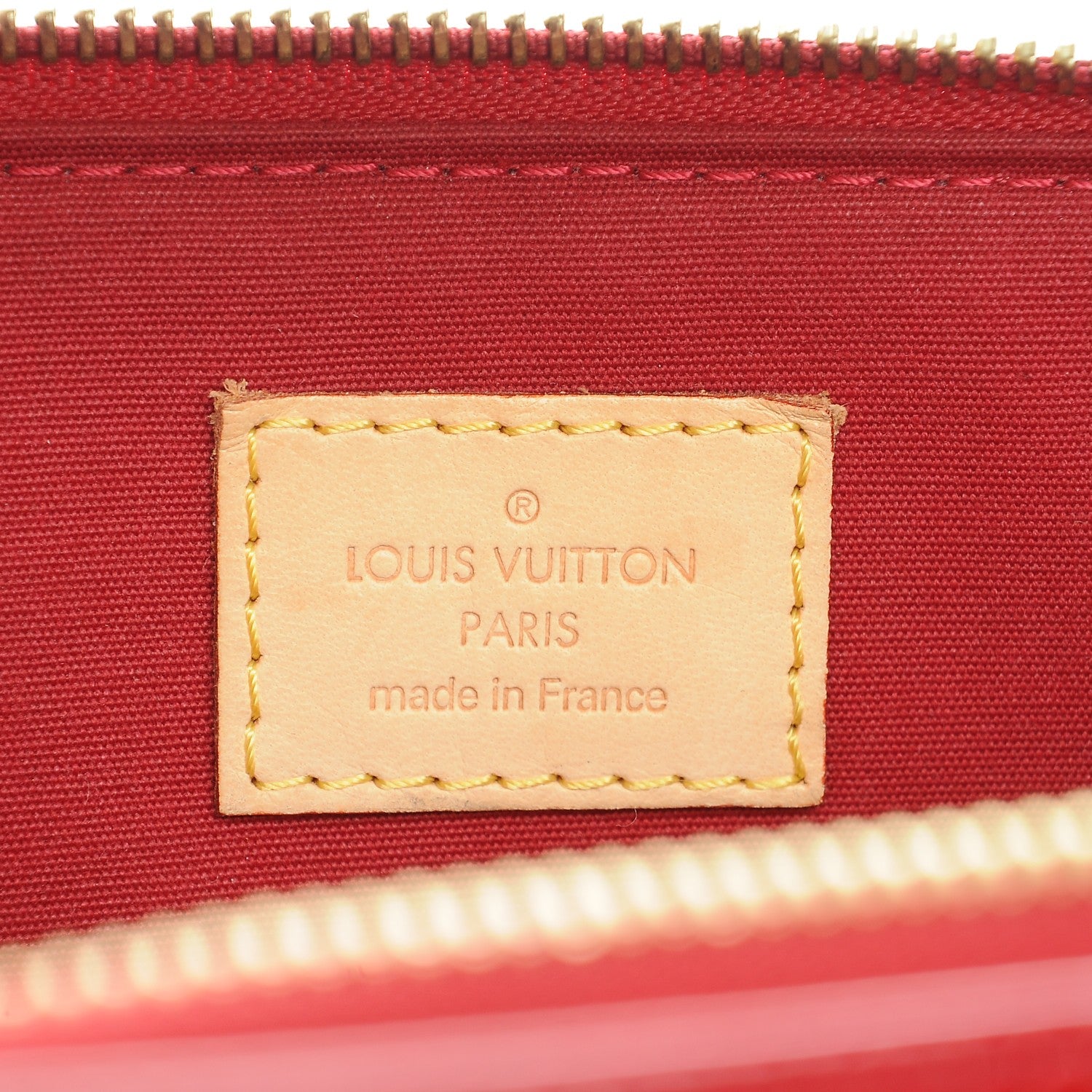Louis Vuitton Vernis Bellevue PM Pomme D'Amour 6 of 7