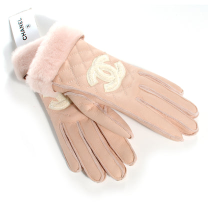 Chanel Leather Quilted CC Gloves 7.5 Light Pink 1 of 8