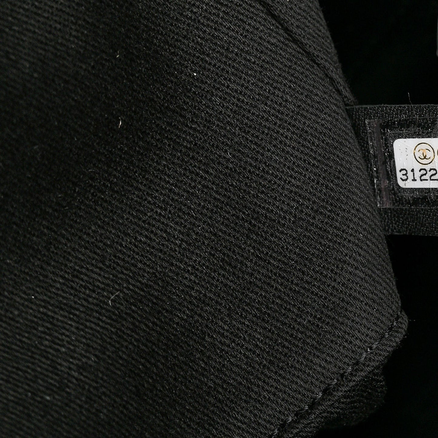 Lurex Boucle Medium Deauville Tote Black