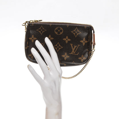 Louis Vuitton Monogram Mini Pochette Accessories 2 of 7