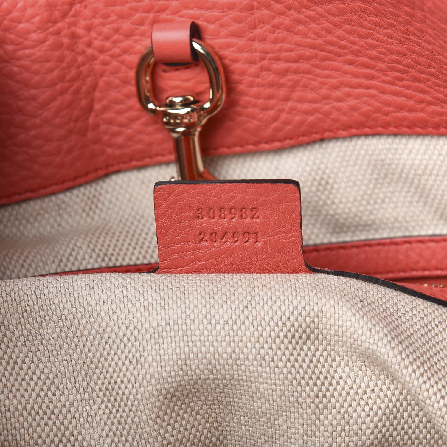 Gucci Pebbled Calfskin Medium Soho Chain Shoulder Bag Begonia Pink 7 of 10