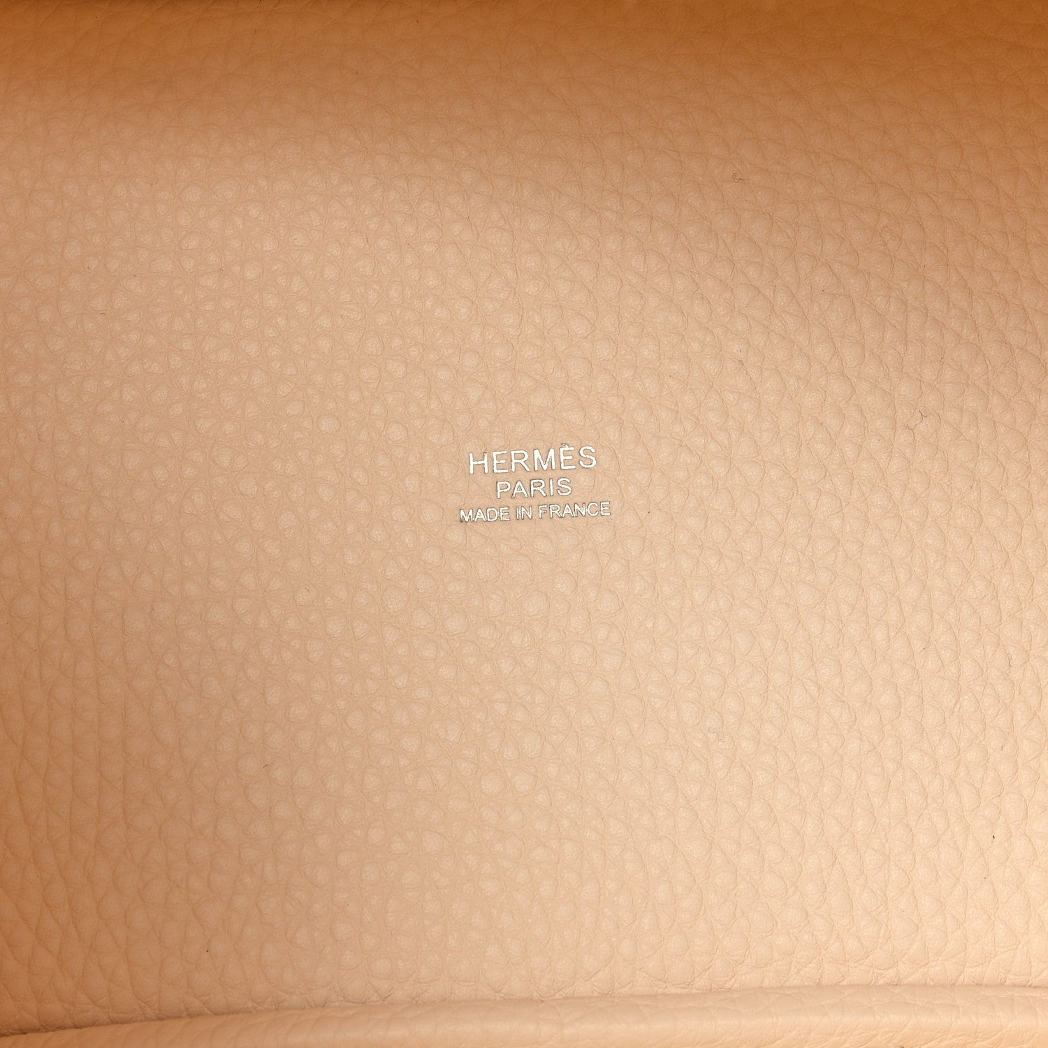 Hermes Taurillon Clemence Picotin Lock 18 PM Nata 6 of 11