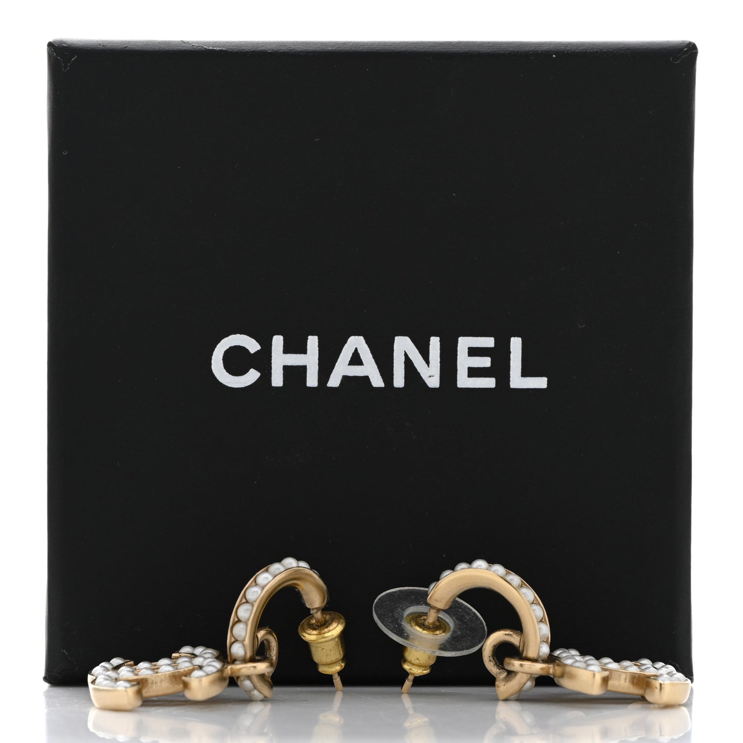 Pearl CC Hoop Drop Earring Gold