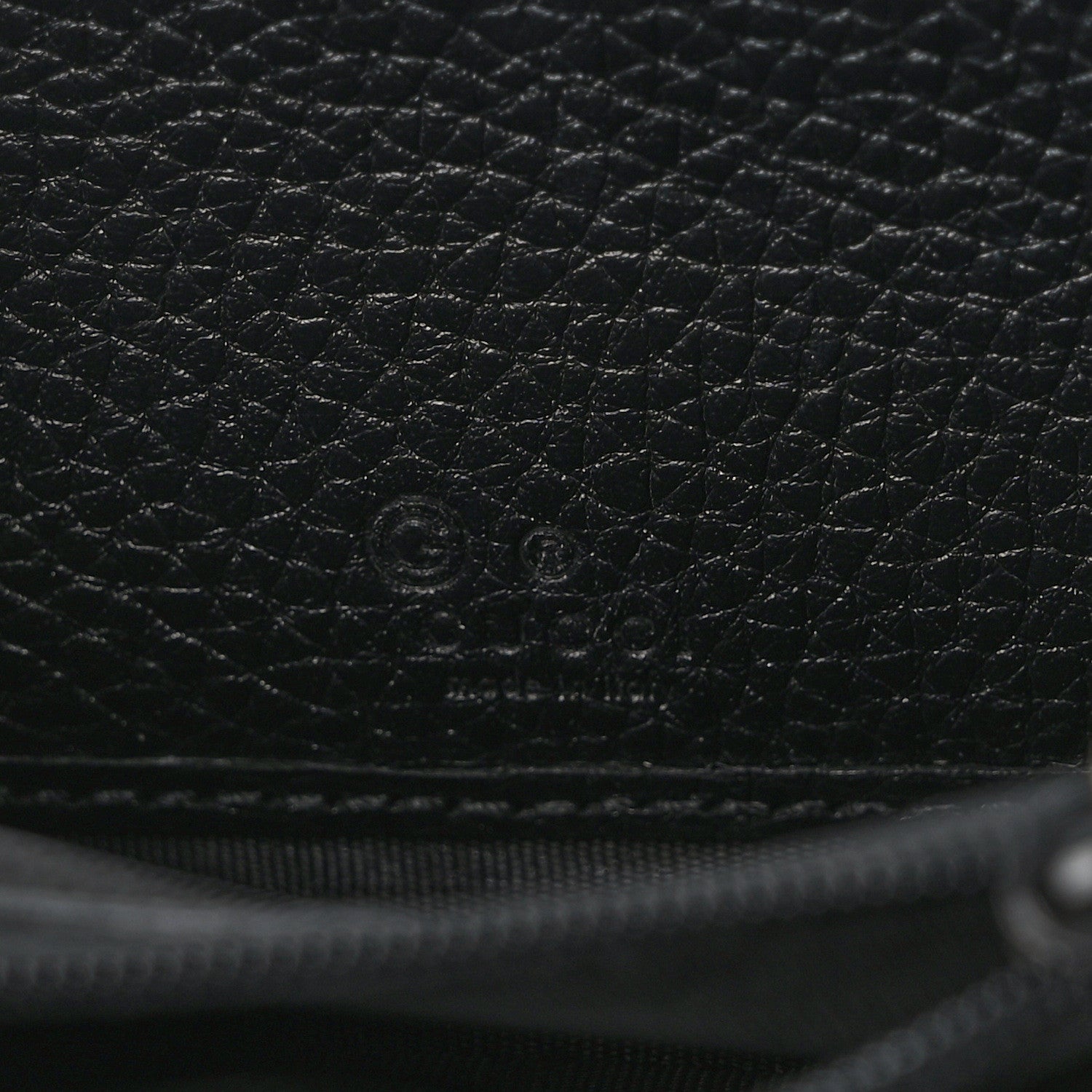 Gucci Pebbled Calfskin Soho Compact Disco Zip Around Wallet Black 5 of 9