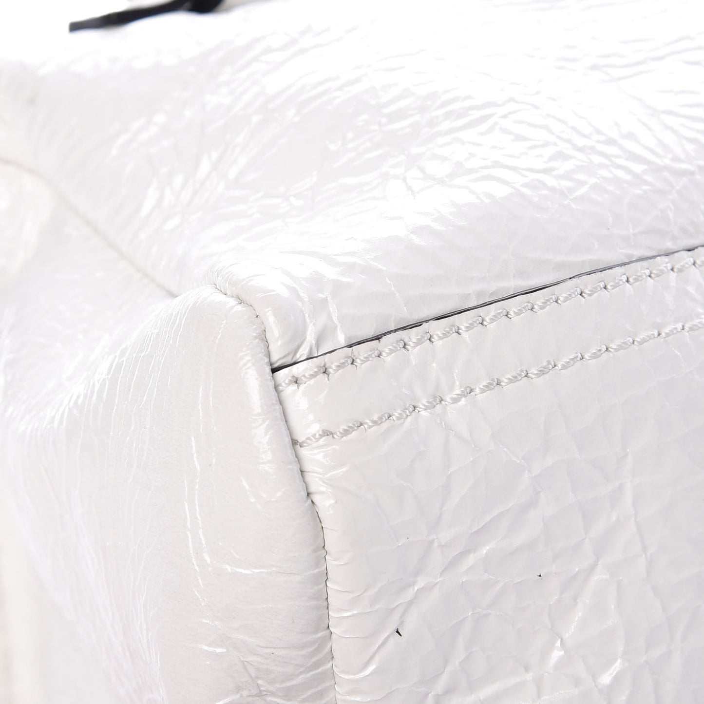 Crinkled Patent Deerskin Mini Pandora White