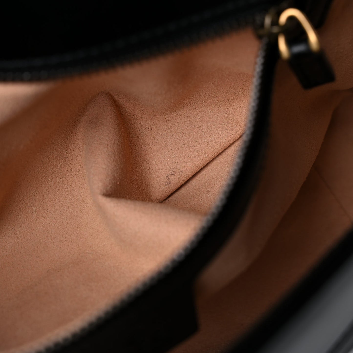 Calfskin Matelasse Small GG Marmont Shoulder Bag Black