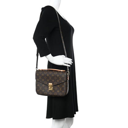Louis Vuitton Monogram Pochette Metis 2 of 13