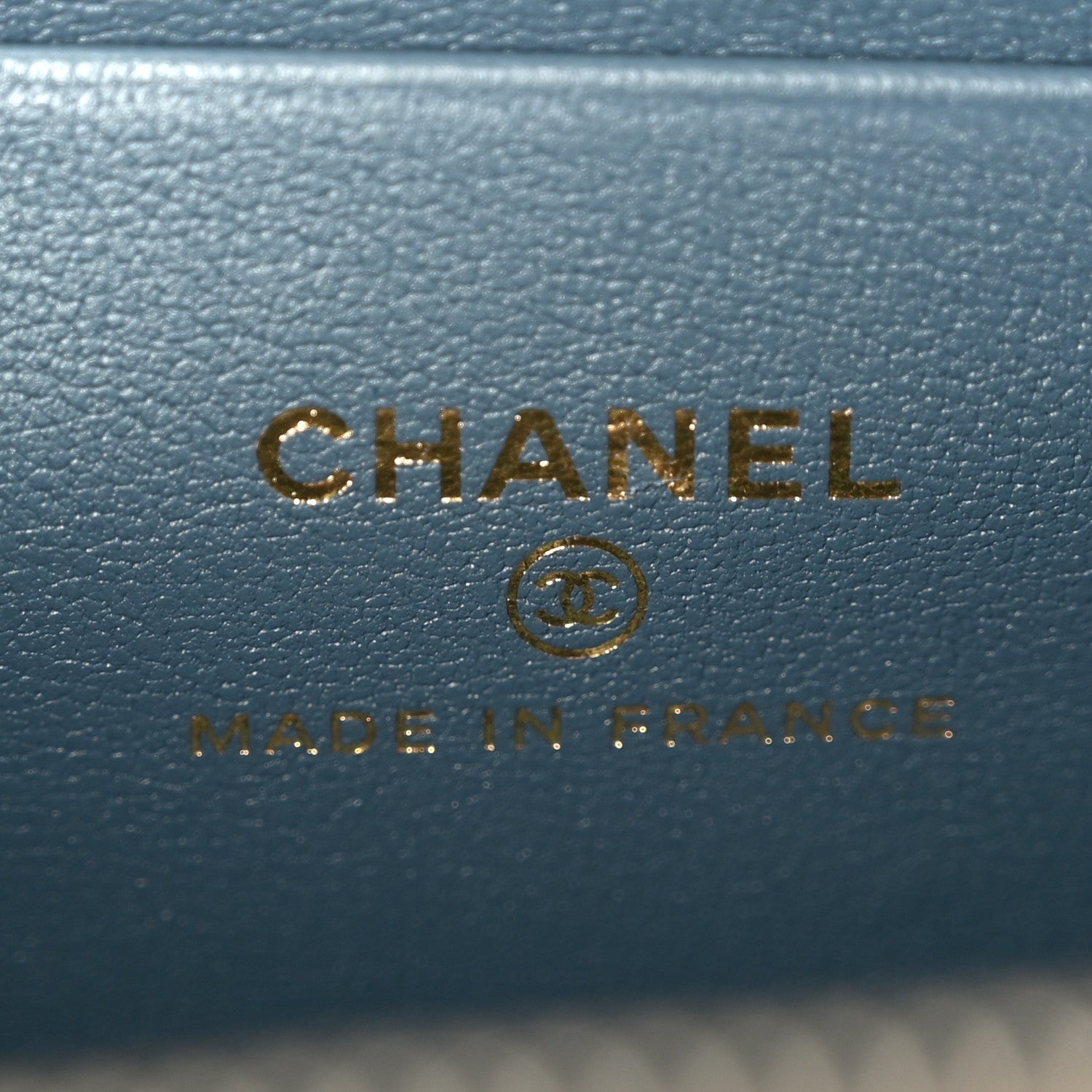 Chanel Lambskin Quilted Small Top Handle Vanity Case With Chain Blue 5 of 10