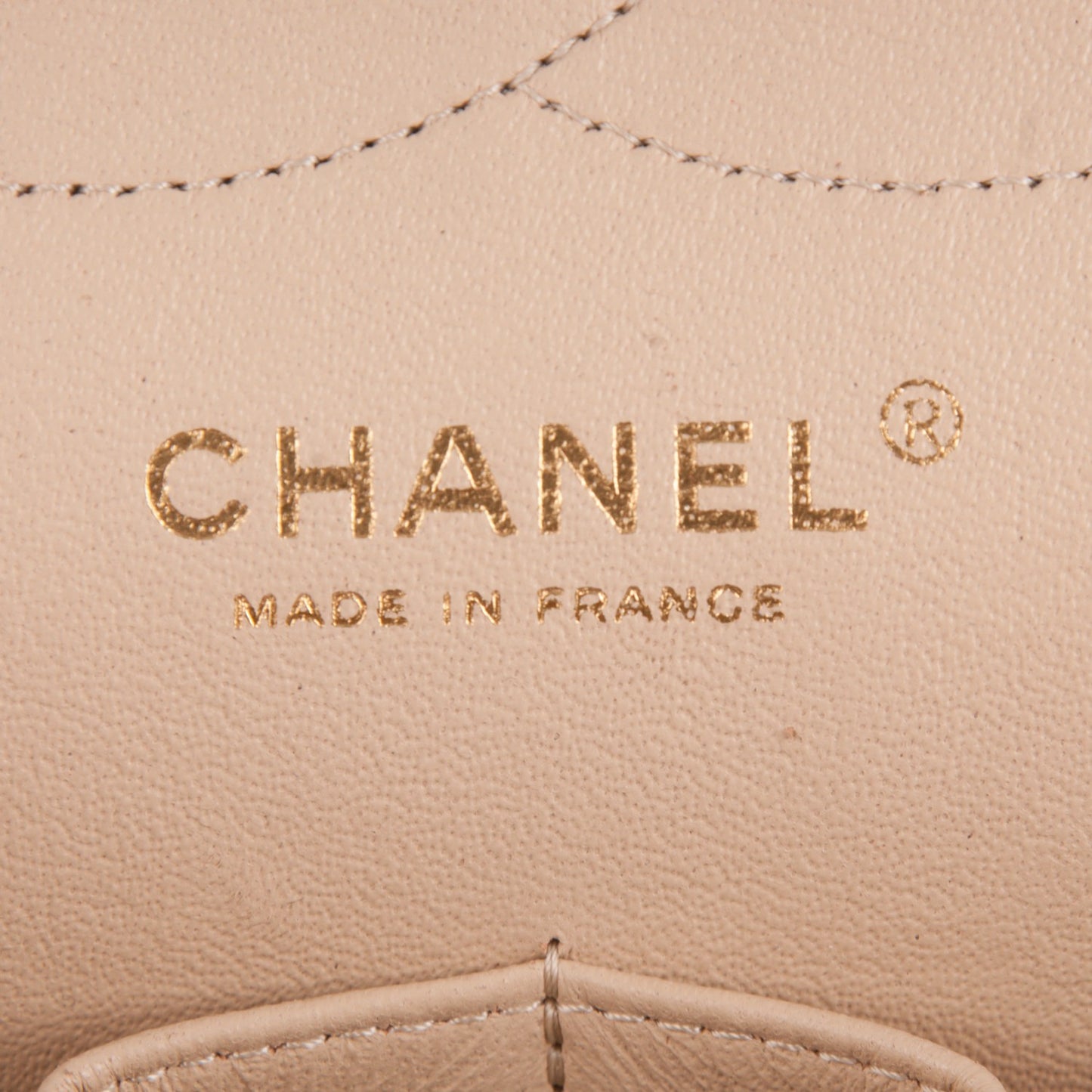 Caviar Quilted Jumbo Double Flap Beige Clair