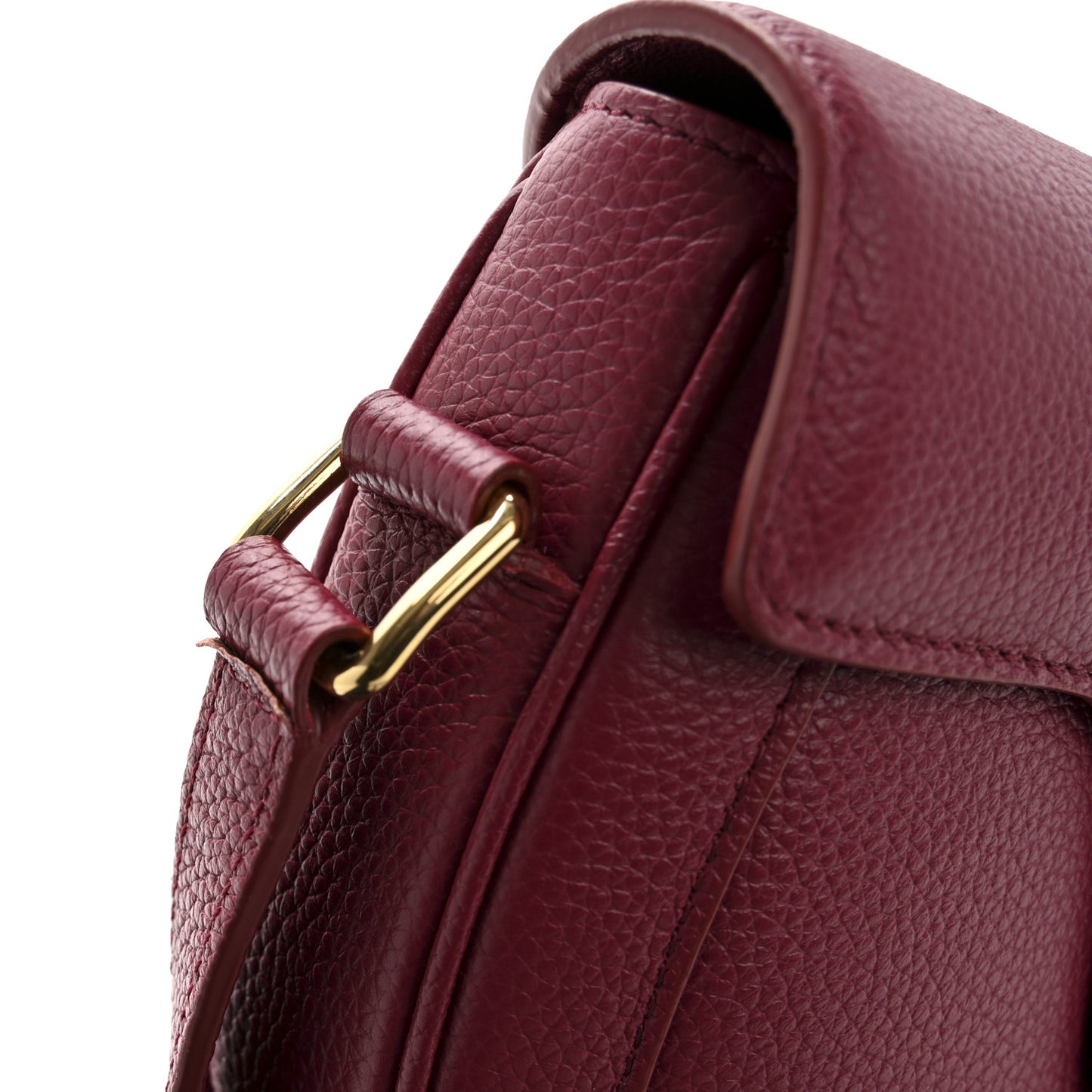 Grained Calfskin Besace Small 16 Red