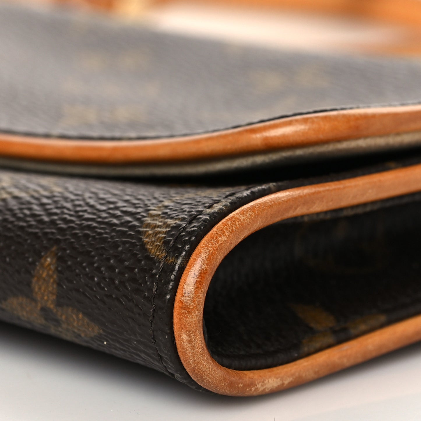 Monogram Pochette Twin GM