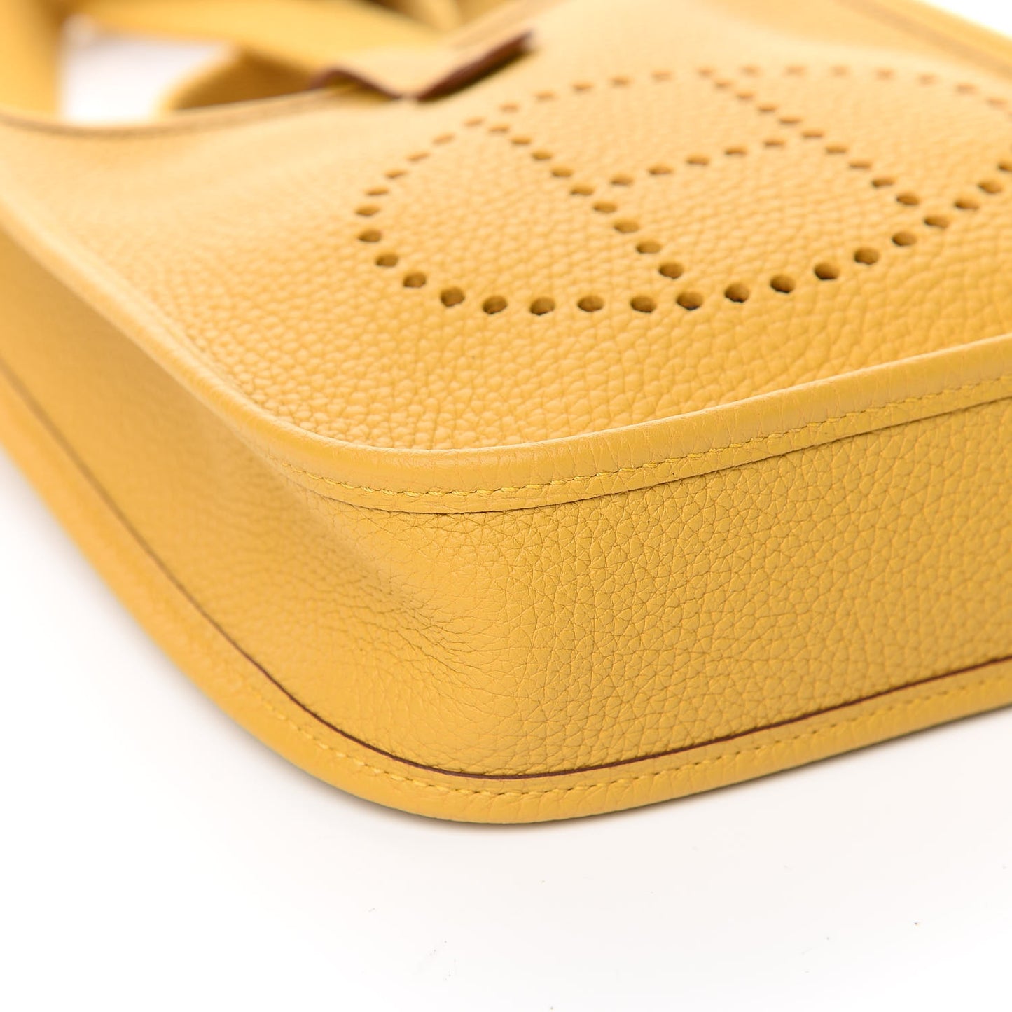 Taurillon Clemence Evelyne TPM Jaune Ambre